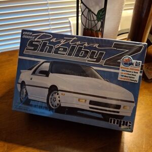 MPC 1988 DODGE DAYTONA SHELBY Z 1:25 SCALE PLASTIC MODEL VNTG CAR KIT NiB